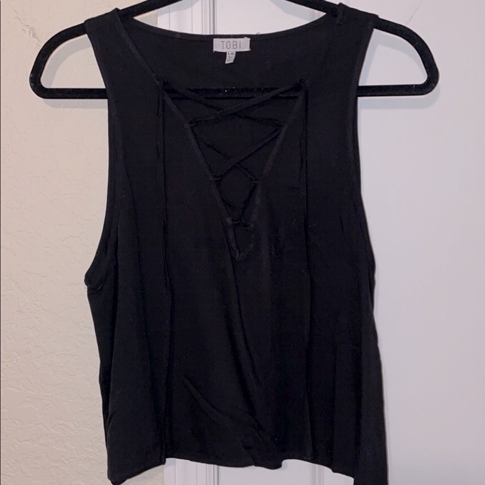 Black lace-up tank top in large from Tobi.